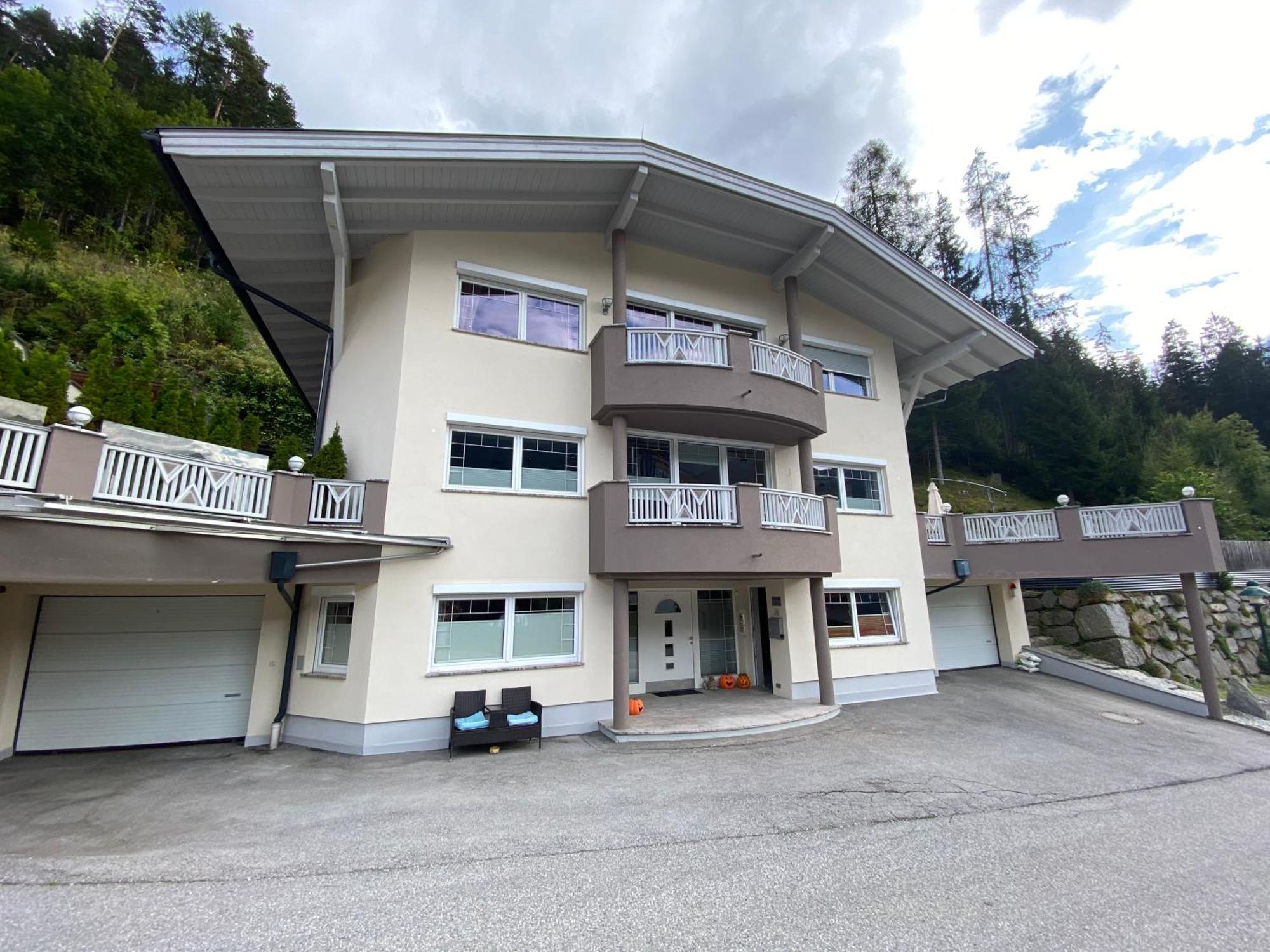 Ferien Haus - Ferienwohnung Lorena Neustift im Stubaital Εξωτερικό φωτογραφία